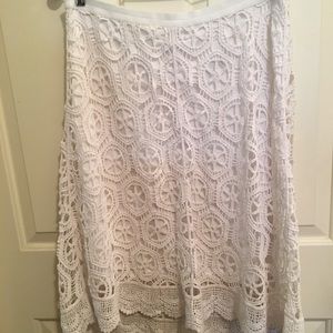 JOHN PAUL RICHARD PRE-LOVED AUTHENTIC FULLY LINED CROCHET WHITE DESIGN SKIRT